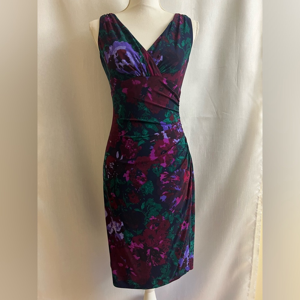 Stretchy, beautiful, colorful dress